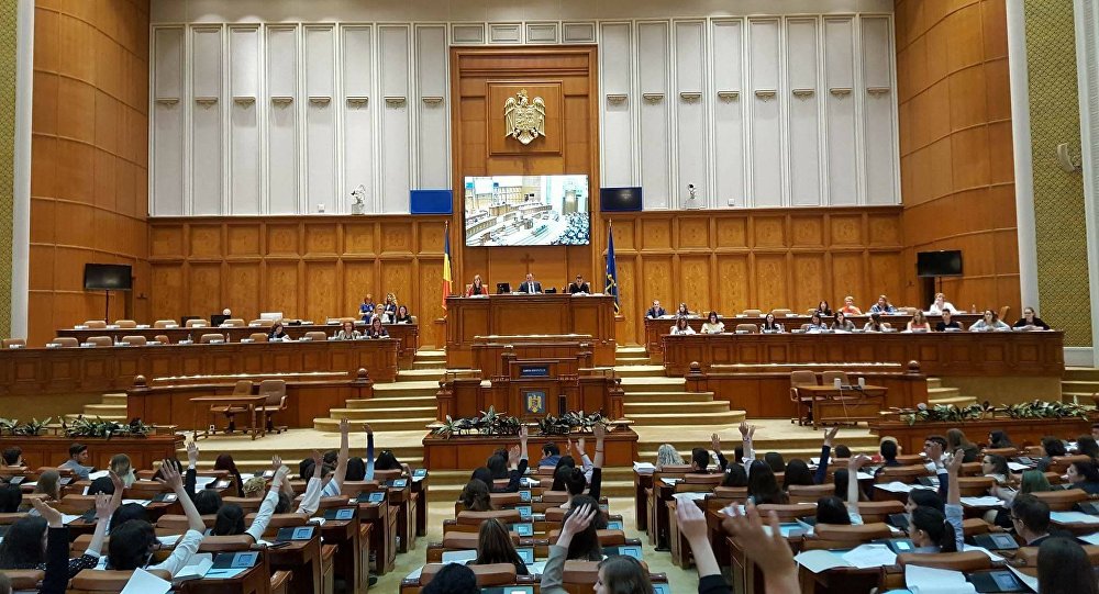 Blocaj în Parlament. PSD acuză „informarea” lui Ludovic Orban. Prelungirea stării de alertă a provocat o dilemă juridică