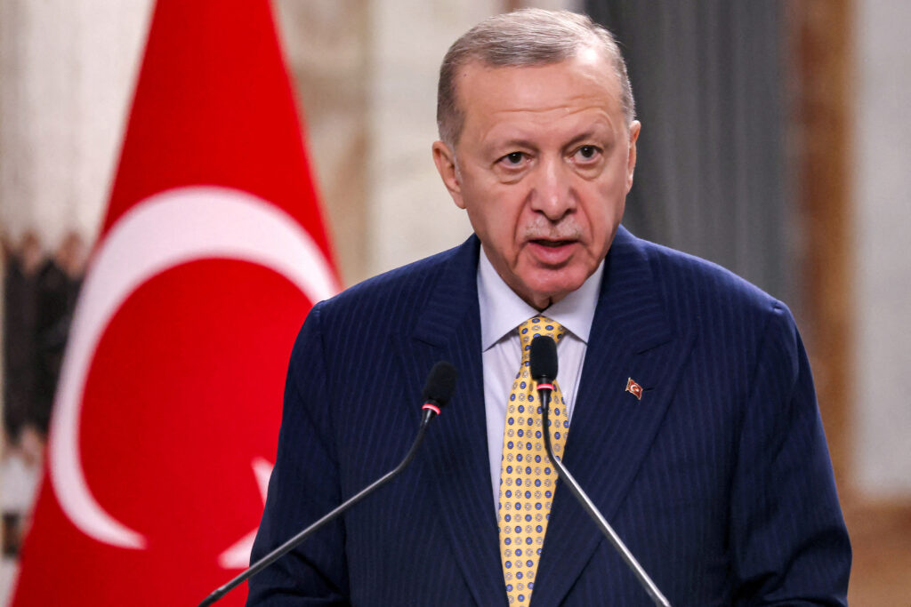 Românii pot vizita Turcia doar cu buletinul – Recep Tayyip Erdoğan a semnat decretul